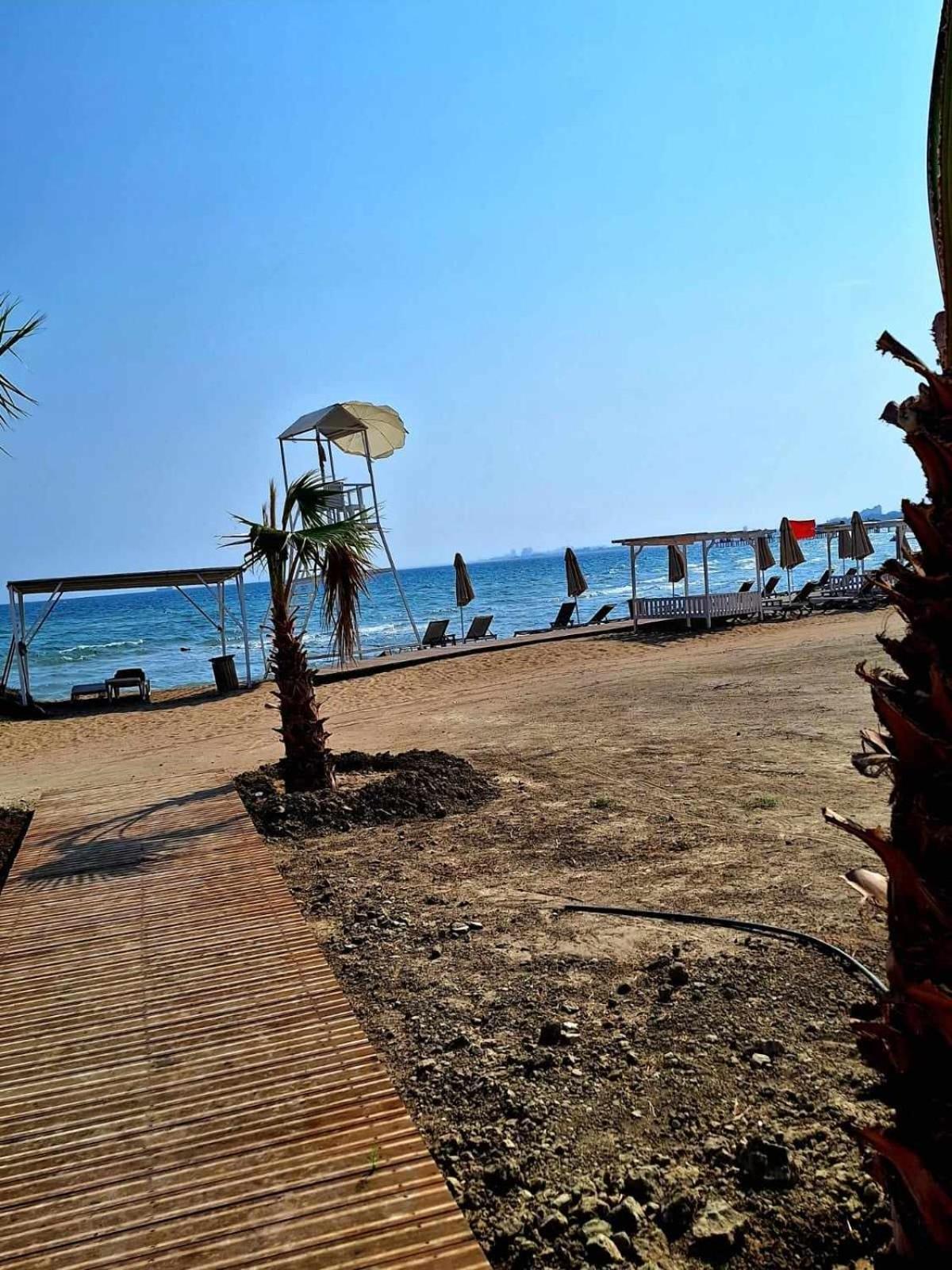 Sunrise Beach Club Gastria Exterior foto