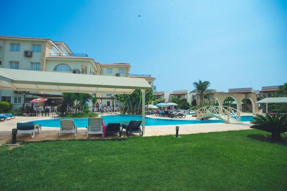 Sunrise Beach Club Gastria Exterior foto